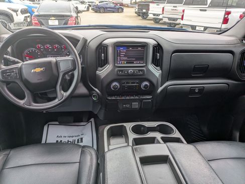 Used 2022 Chevrolet Silverado 1500 Custom image 15