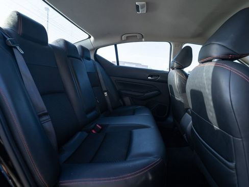 Used 2023 Nissan Altima 2.5 SR image 14