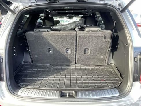 Used 2022 Hyundai Palisade Calligraphy image 10