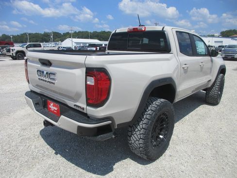 New 2026 GMC Canyon AT4 AWD/4WD image 5