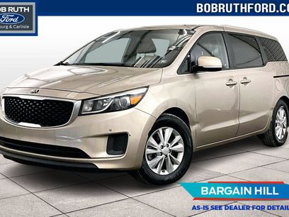 Used 2016 Kia Sedona LX w/ LX Essentials Premium Package