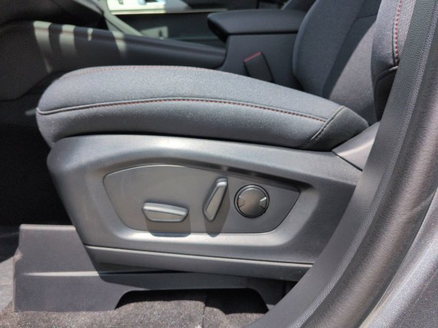 New 2026 Ford Explorer Active RWD image 20