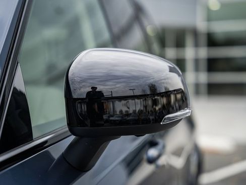 New 2026 Volvo XC90 B6 Ultra w/ Lounge Package image 15