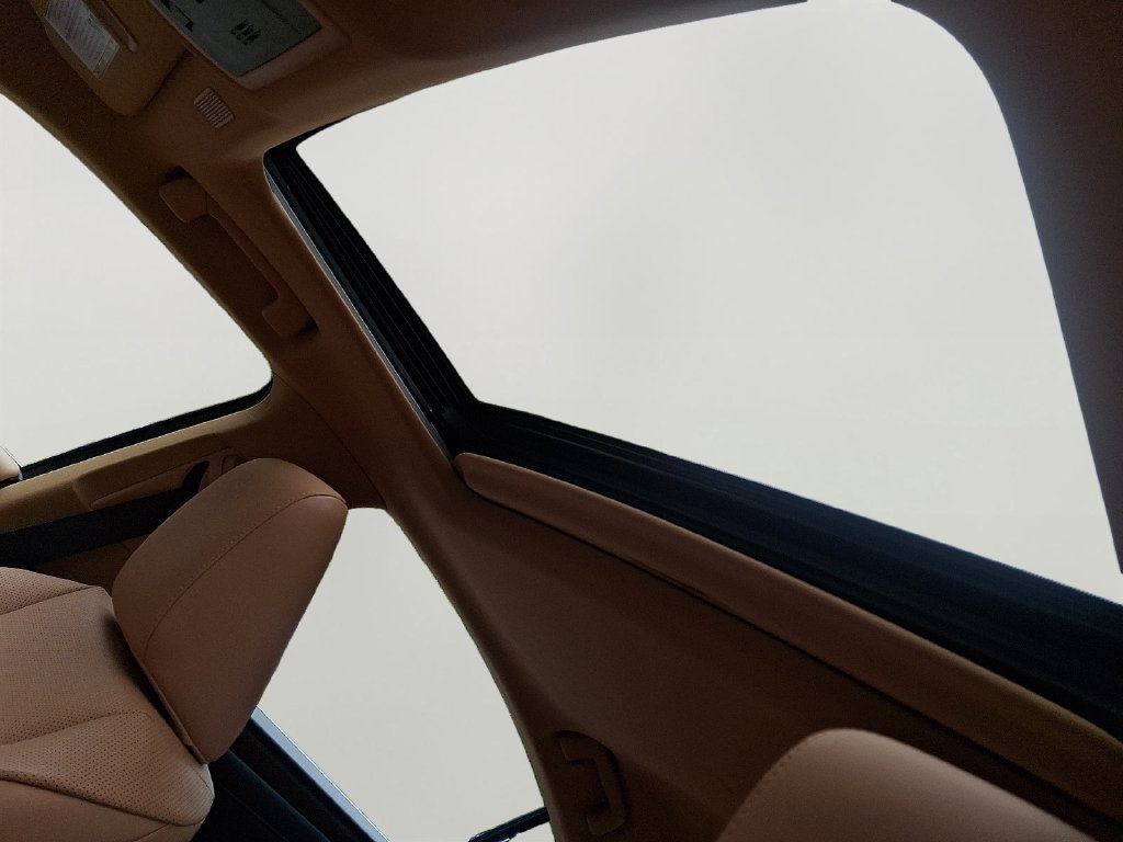 Certified 2025 Lexus ES 350 w/ Premium Package FWD image 15