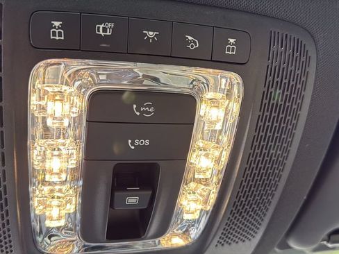 Certified 2023 Mercedes-Benz GLS 580 4MATIC image 43