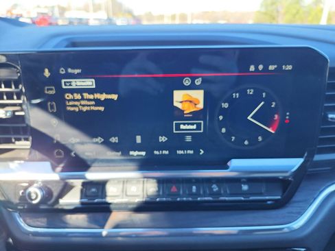 Certified 2024 GMC Sierra 1500 SLT w/ SLT Premium Plus Package image 17