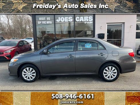 Used 2012 Toyota Corolla LE image 1