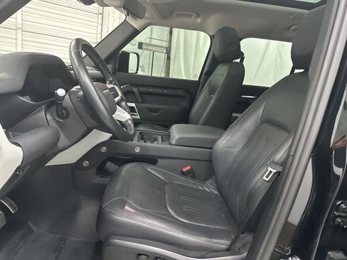 Used 2021 Land Rover Defender 110 SE image 17