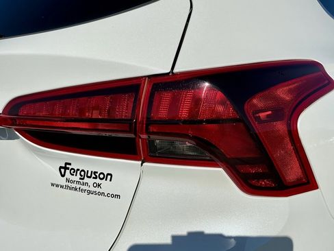 Used 2022 Hyundai Santa Fe SEL image 16