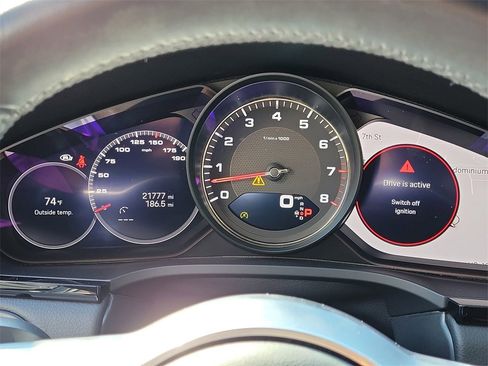 Certified 2023 Porsche Cayenne S Platinum image 36