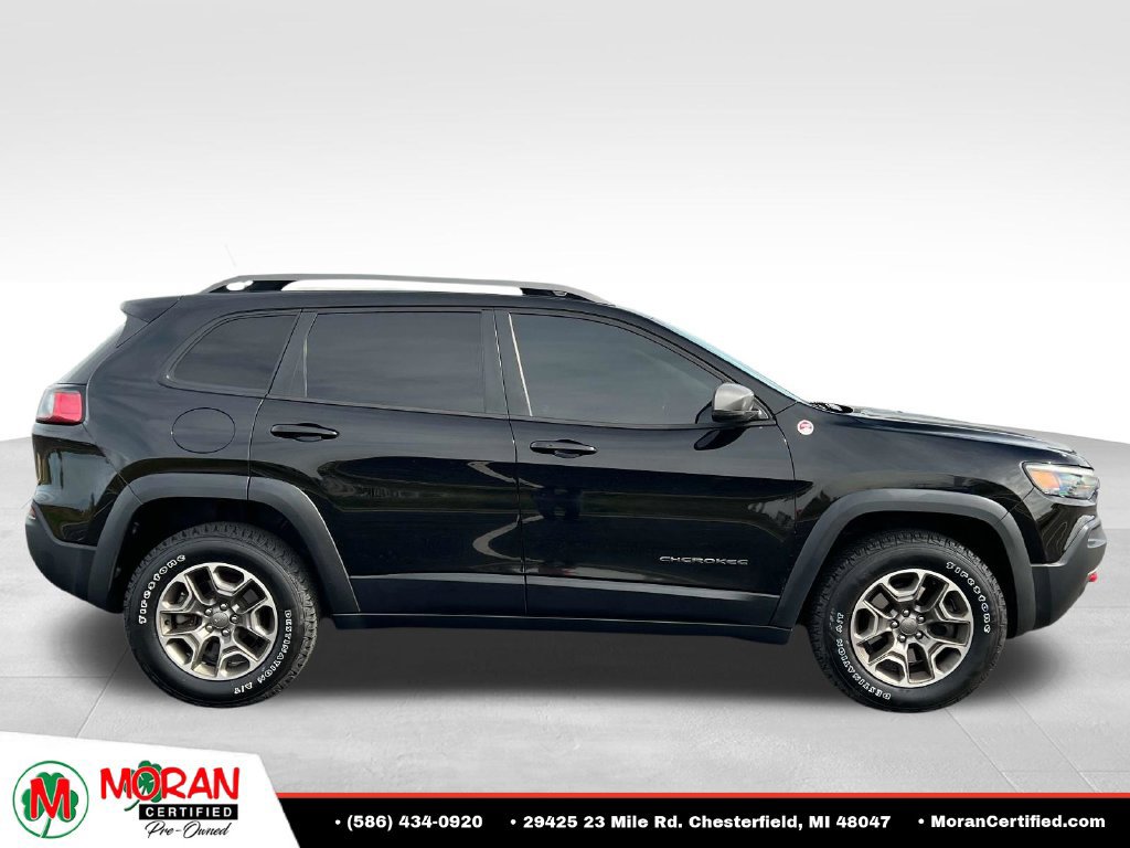 Used 2020 Jeep Cherokee Trailhawk w/ Cold Weather Group AWD/4WD image 6