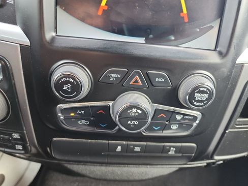 Used 2022 RAM 1500 Warlock w/ Electronics Group AWD/4WD image 24