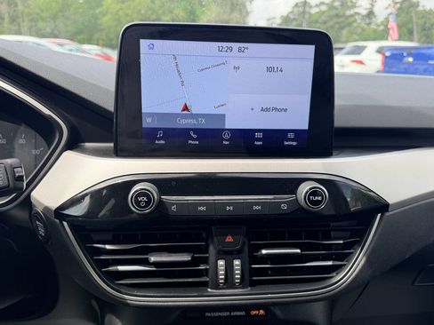 Used 2020 Ford Escape SEL image 34