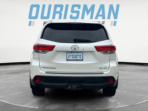 Used 2018 Toyota Highlander SE w/ Protection Package #3 image 5