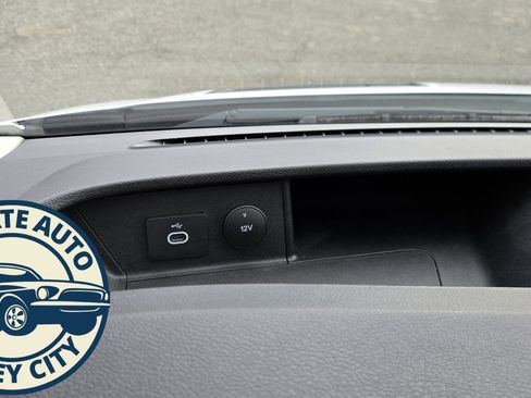 Used 2023 Ford Transit 250 Low Roof w/ Exterior Upgrade Package image 14