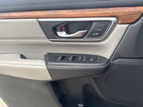 Used 2020 Honda CR-V Touring image 20