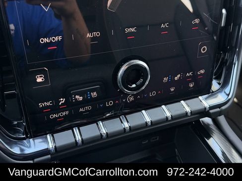 New 2026 GMC Yukon XL AT4 w/ AT4 Premium Package AWD/4WD image 17