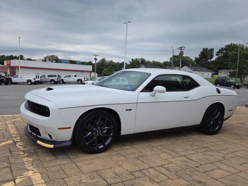Used 2023 Dodge Challenger R/T w/ Blacktop Package RWD image 7