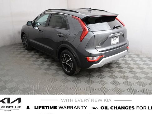 New 2026 Kia Niro LX FWD image 7
