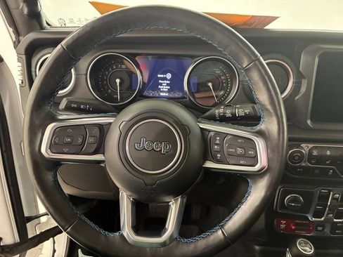 Used 2022 Jeep Wrangler Unlimited Rubicon 4xe w/ Steel Bumper Group AWD/4WD image 21
