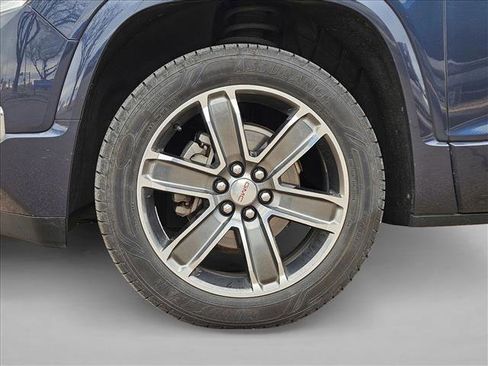 Used 2018 GMC Acadia Denali image 27