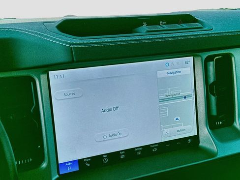 Used 2025 Ford Bronco Outer Banks AWD/4WD image 15