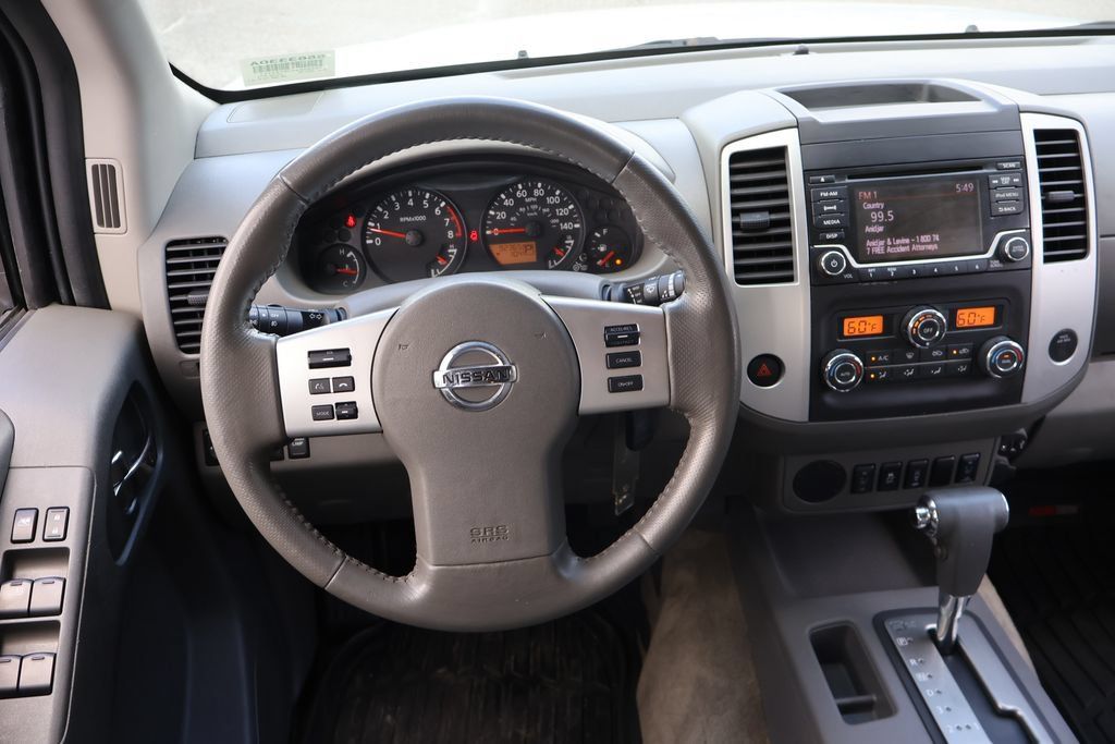 Used 2018 Nissan Frontier SV RWD image 15