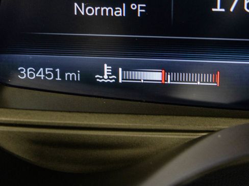 Used 2023 Cadillac CT4 Sport w/ Technology Package image 37