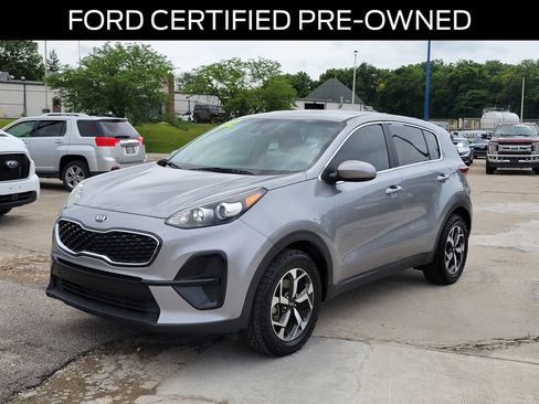 Used 2022 Kia Sportage LX FWD image 2