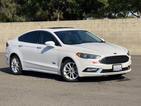 Used 2017 Ford Fusion Energi Platinum FWD image 1