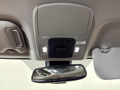 Used 2023 Toyota Camry XLE image 39