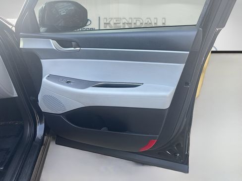 Used 2022 Hyundai Palisade SE FWD image 31