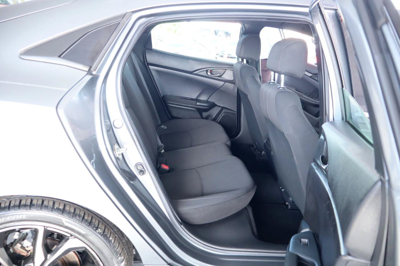 Used 2018 Honda Civic Sport image 32