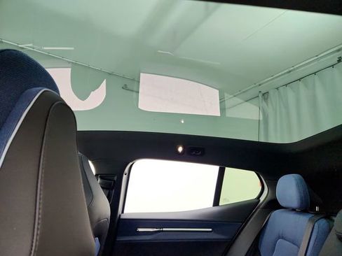 New 2026 Volvo EX30 Ultra w/ Protection Package image 18