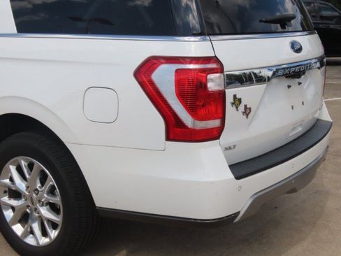 Used 2021 Ford Expedition Max XLT RWD image 15