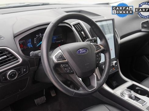 Used 2024 Ford Edge SEL image 17