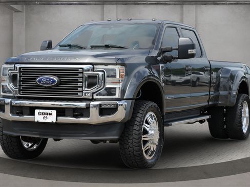 Used 2020 Ford F450 Lariat w/ Lariat Ultimate Package AWD/4WD image 1