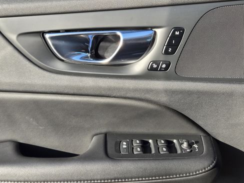 Certified 2023 Volvo V60 B5 Cross Country Plus w/ Climate Package image 30