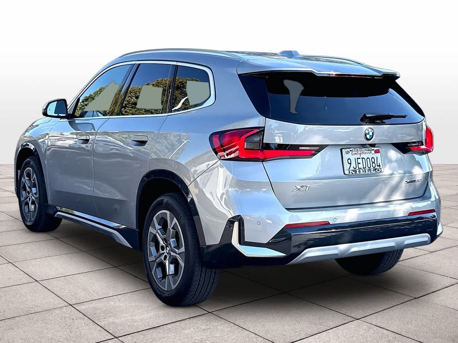 Used 2023 BMW X1 xDrive28i w/ Premium Package AWD/4WD image 6