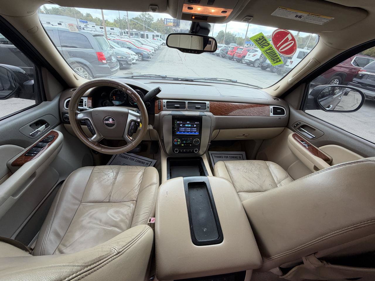 Used 2007 GMC Yukon SLT w/ SLT Preferred Equipment Group AWD/4WD image 14