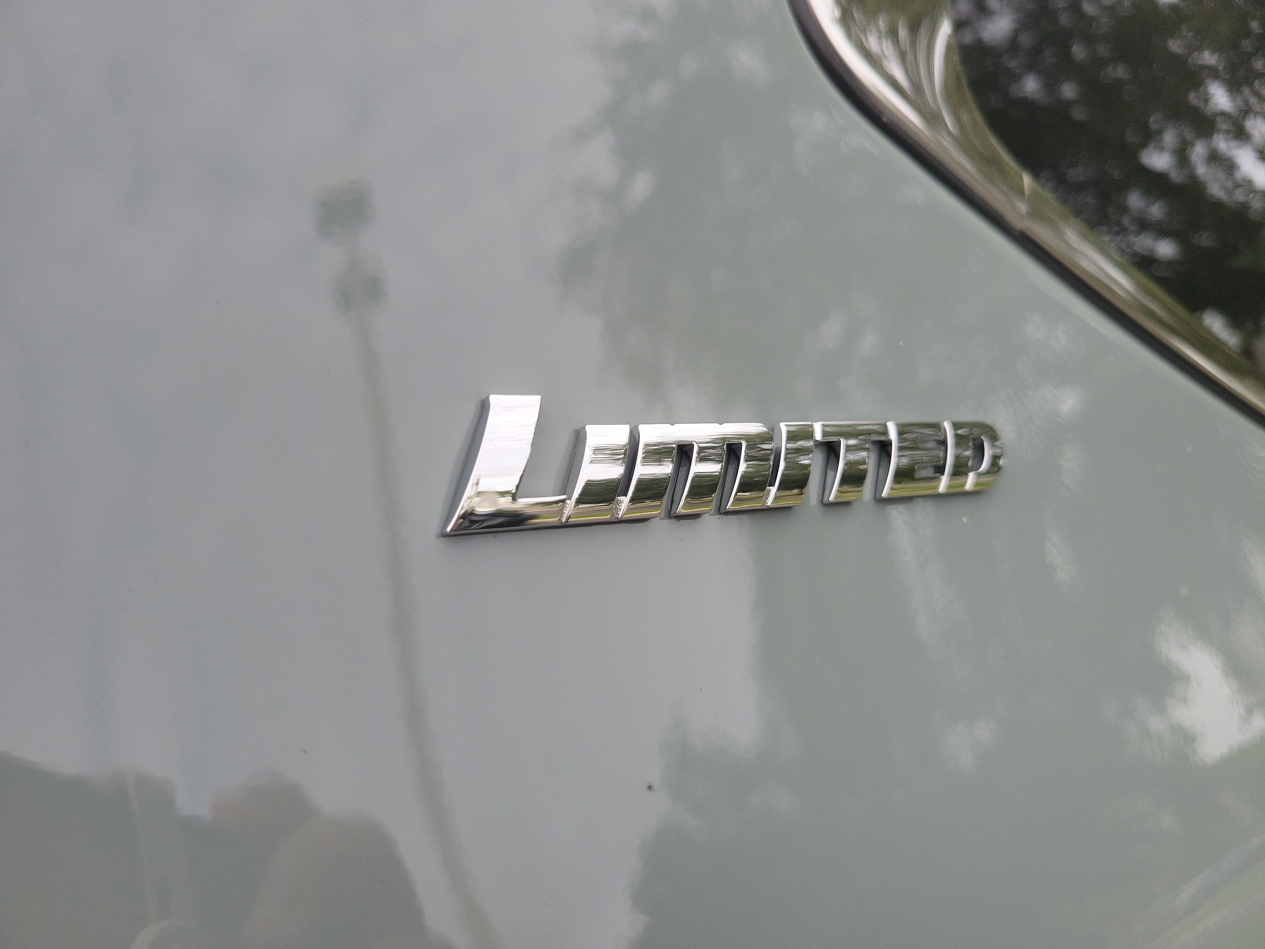 Certified 2025 Toyota Tundra Limited AWD/4WD image 10