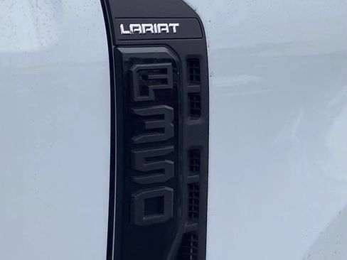 Used 2024 Ford F350 Lariat w/ Black Appearance Package AWD/4WD image 5