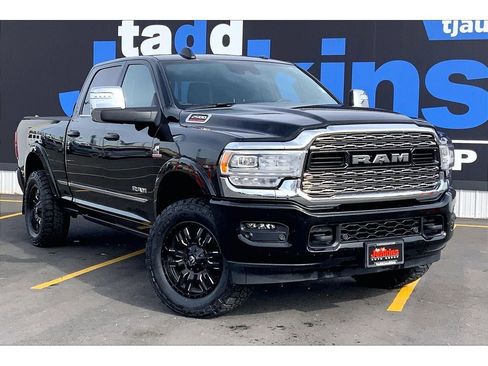 Used 2023 RAM 2500 Limited image 2