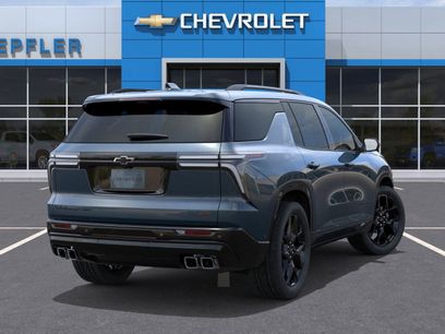 New 2026 Chevrolet Traverse RS w/ LPO, Floor Liner Package