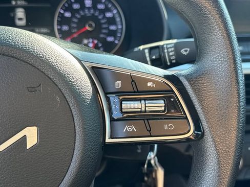 Used 2024 Kia Forte LXS FWD image 23