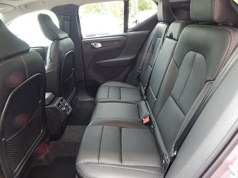 New 2026 Volvo XC40 B5 Core w/ Climate Package image 12