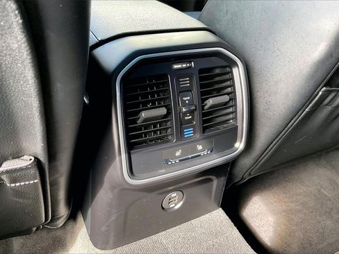 Used 2019 Porsche Macan S w/ Premium Package Plus image 10