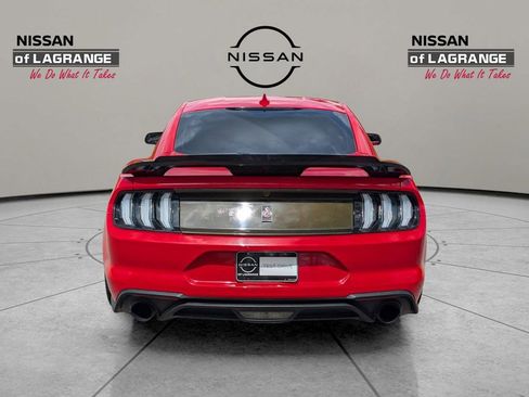 Used 2023 Ford Mustang Premium RWD image 6