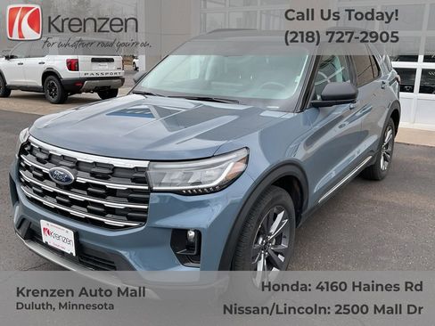 Used 2025 Ford Explorer Active w/ Active Comfort Package AWD/4WD image 1