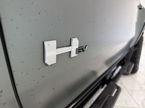 Used 2024 GMC Hummer EV 3X w/ Extreme Off-Road Package image 33